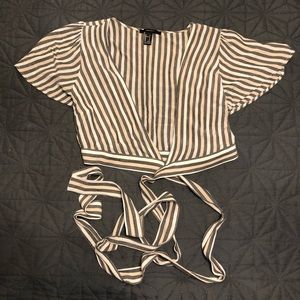 Forever 21 Tie Back Crop Top